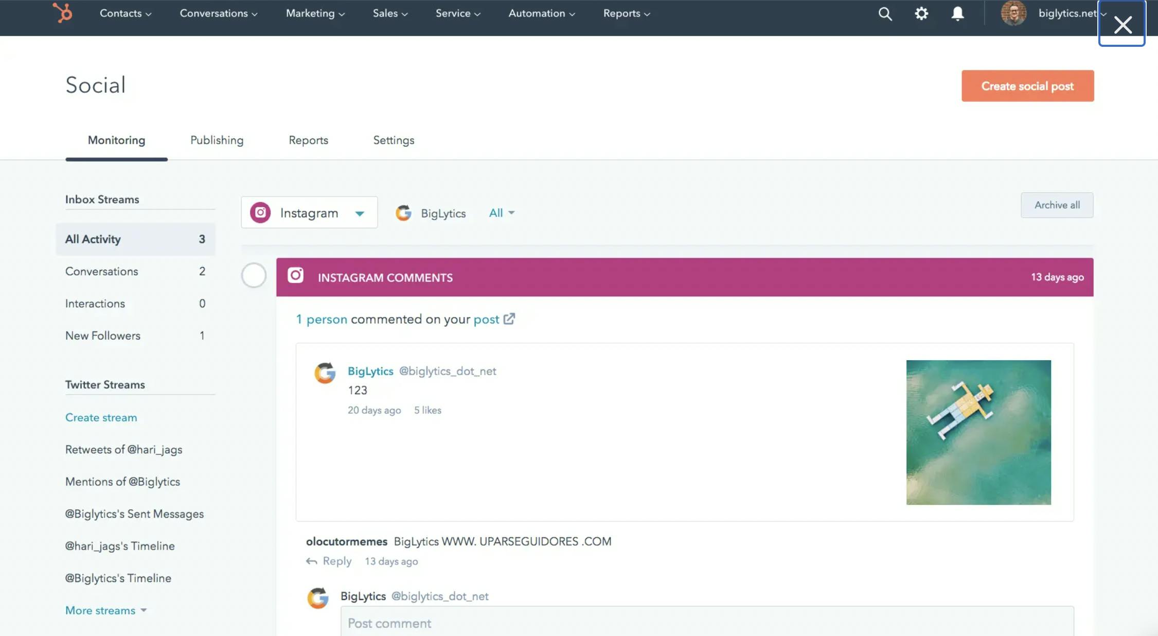 HubSpot email marketing dashboard